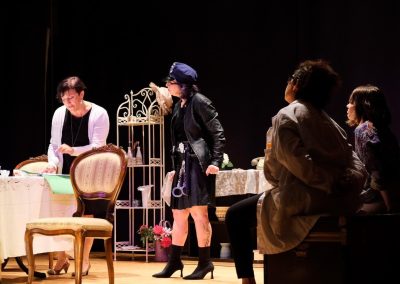 Nave di Teseo teatro per adulti Brescia