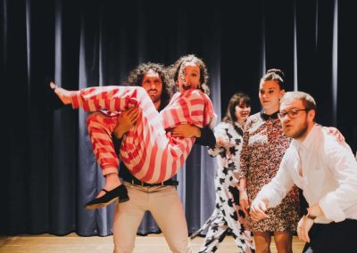 immagini di momenti di teatro la stella nel cassetto brescia adulti
